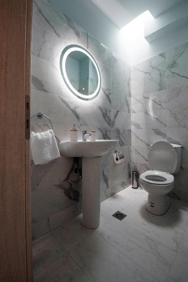 Eden Sunflower - Luxurious Apartment With Sea View Rhodes City ภายนอก รูปภาพ