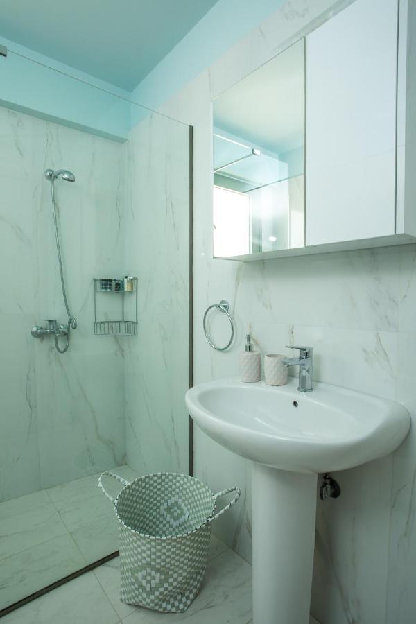 Eden Sunflower - Luxurious Apartment With Sea View Rhodes City ภายนอก รูปภาพ